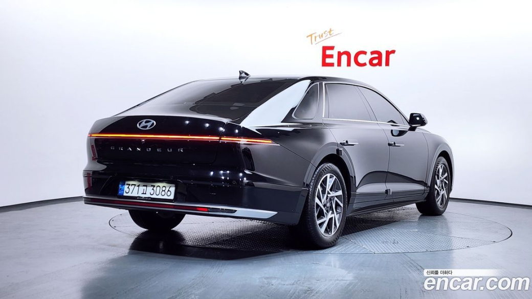 Hyundai Grandeur 2,5 Gasoline 2WD, 2023