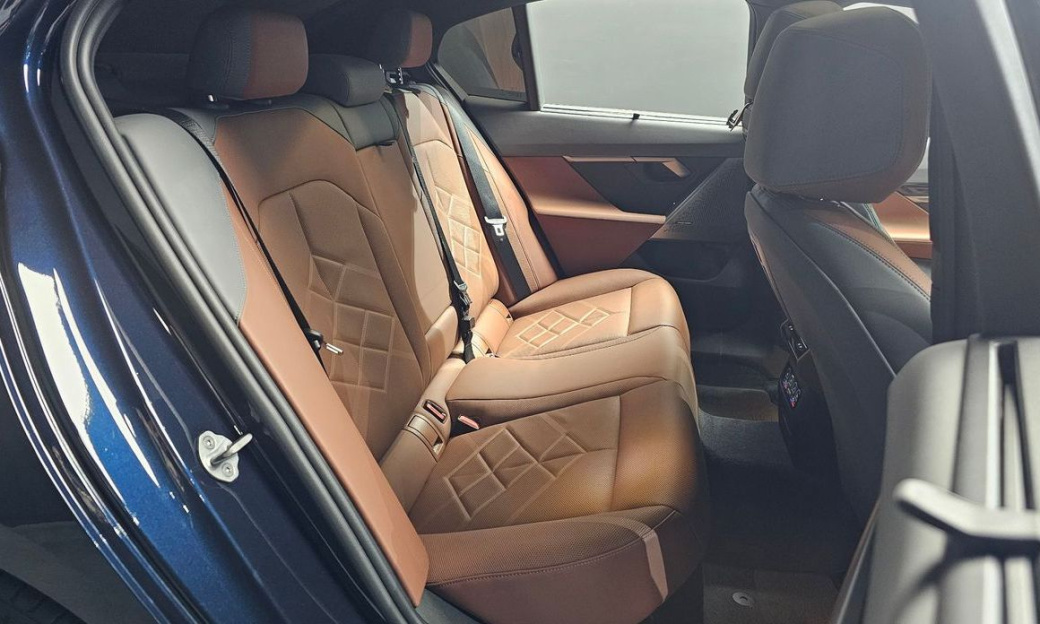 BMW 5-Series 530i xDrive M Sport, 2024