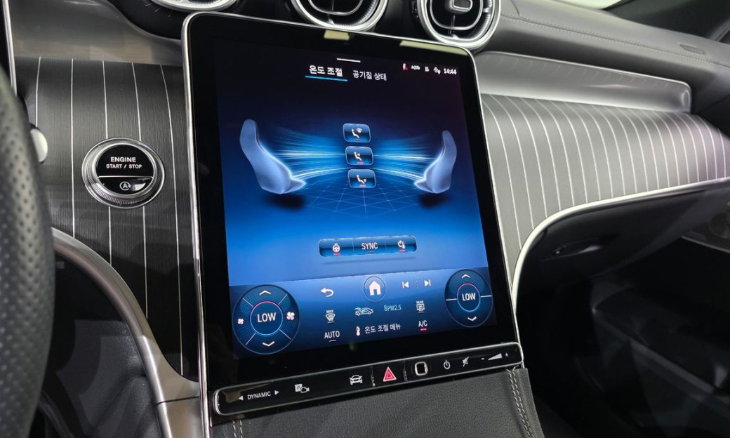 Mercedes-Benz GLC-Class GLC300 4MATIC Coupe, 2025