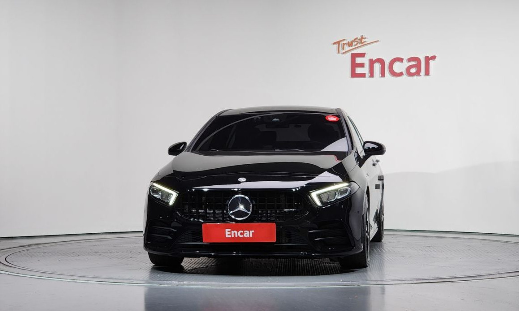 Mercedes-Benz A-Class AMG A35 4MATIC Sedan, 2023