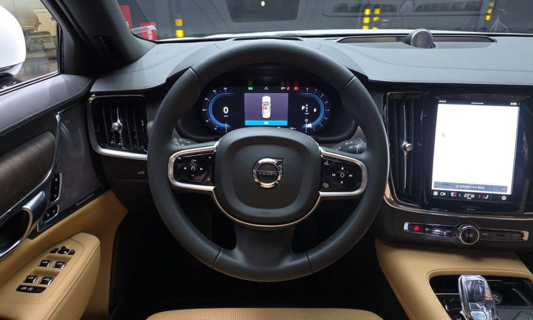 Volvo S90 B6 AWD Ultimate Bright, 2024