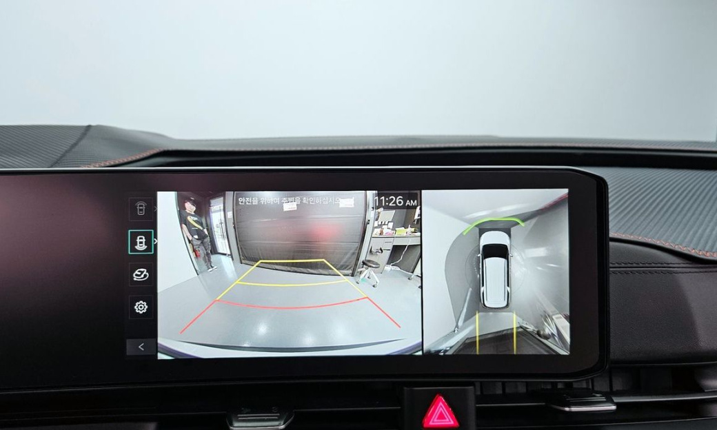 Kia Carnival 9-Seater Signature, 2025