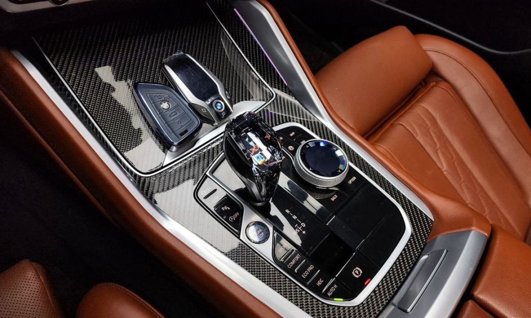 BMW X6 M50i, 2023