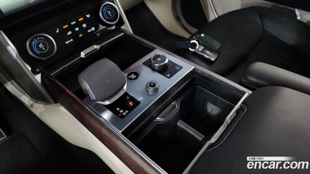 Land Rover Range Rover D350 HSE LWB, 2023