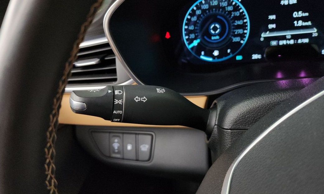 Genesis G70 Gasoline 2.0T 2WD, 2021