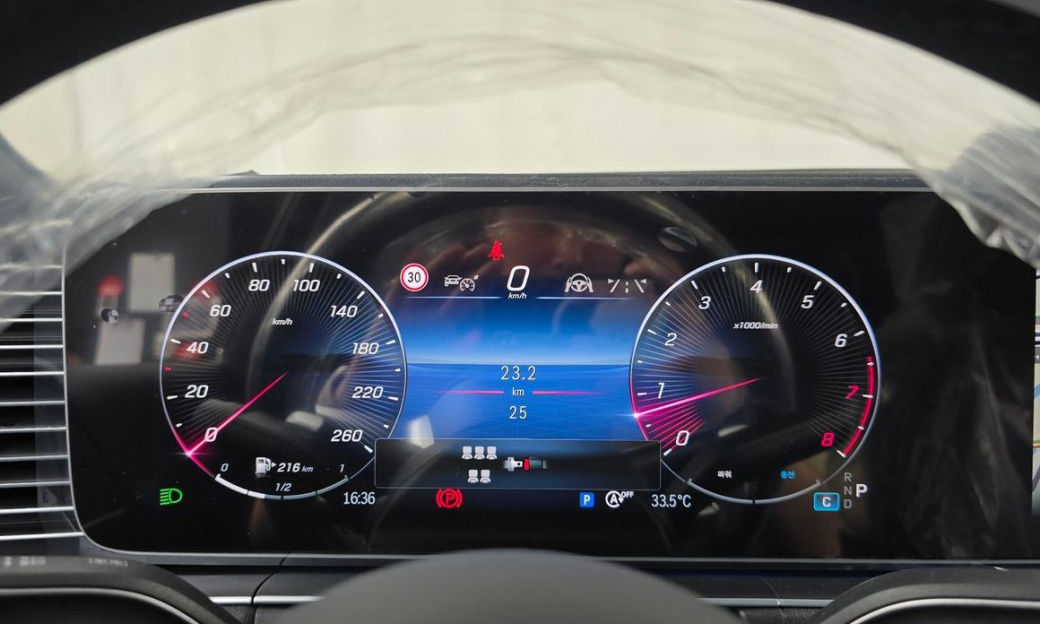 Mercedes-Benz GLS-Class GLS450 4MATIC, 2026