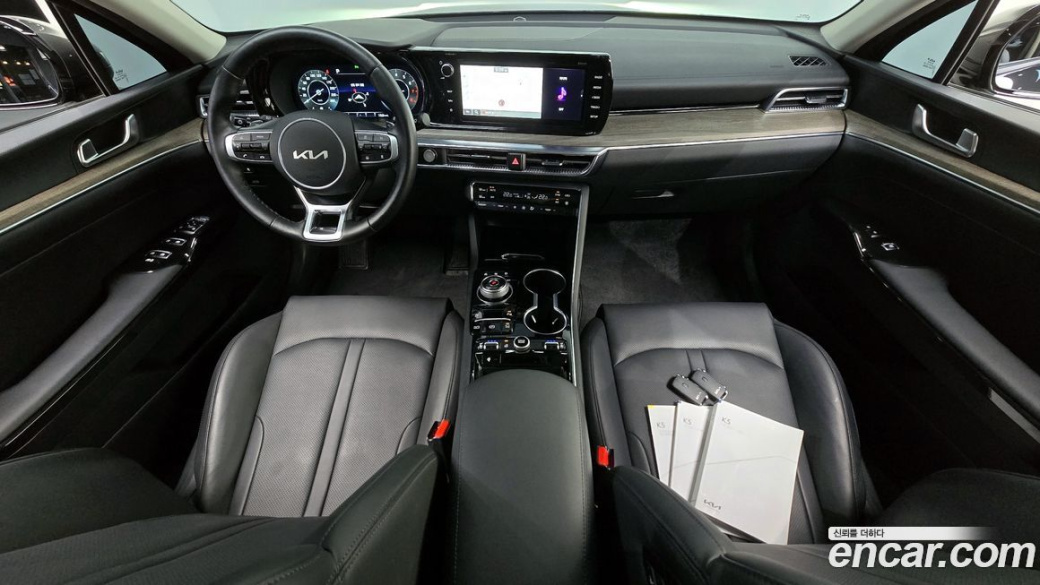Kia K5 2.0, 2023