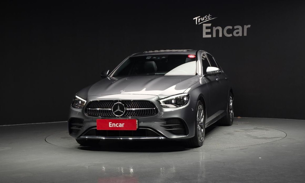 Mercedes-Benz E-Class E220d 4MATIC AMG Line, 2022