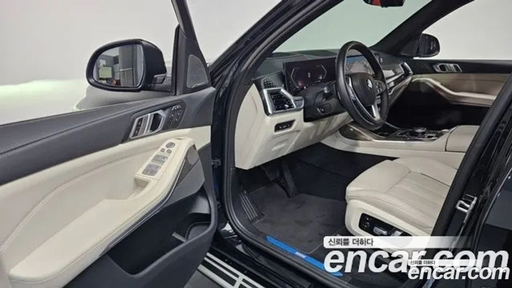 BMW X7 xDrive 40i Design Pure Excellence 6-Seater, 2024