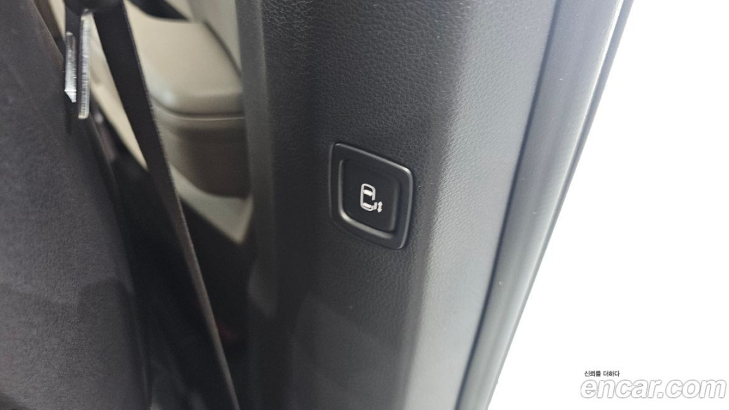 Kia Carnival 9-Seater Noblesse, 2025