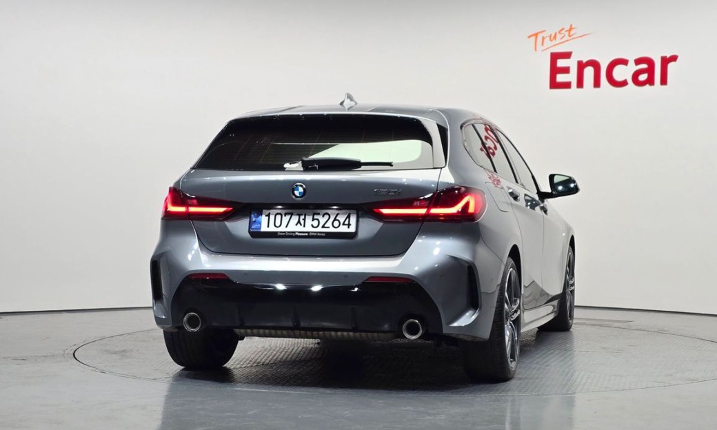 BMW 1-Series 120i M Sports, 2024