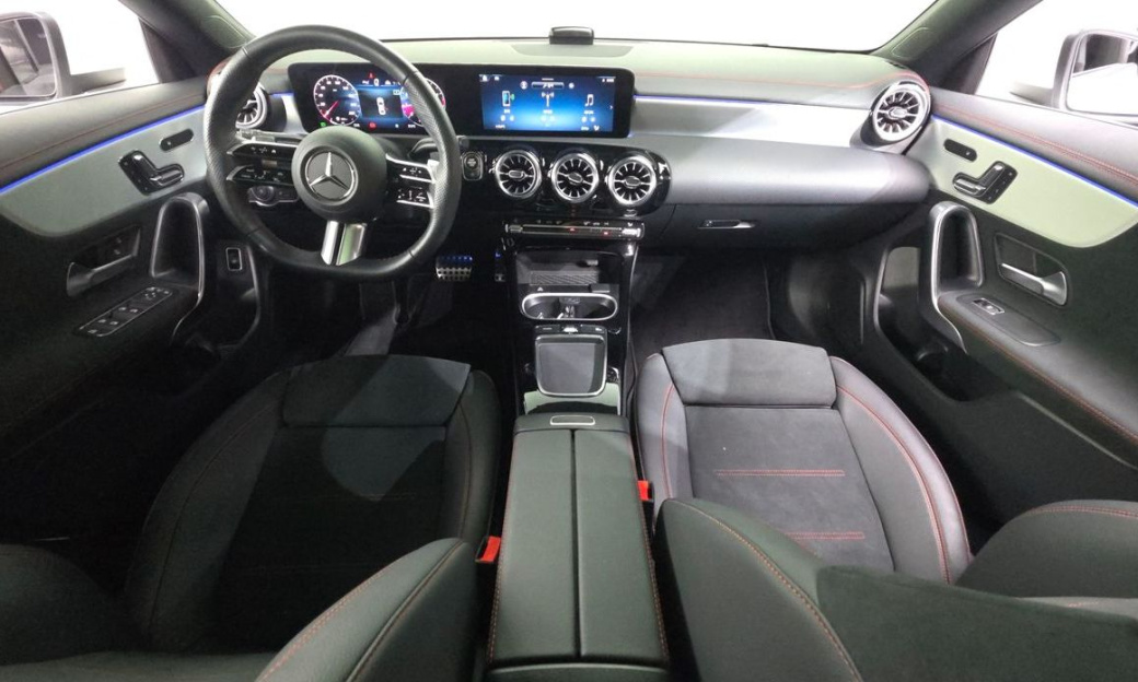 Mercedes-Benz CLA-Class CLA250 4MATIC, 2024