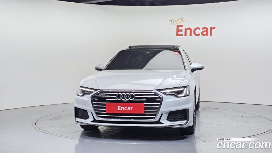 Audi A6 45 TFSI Quattro Premium, 2022