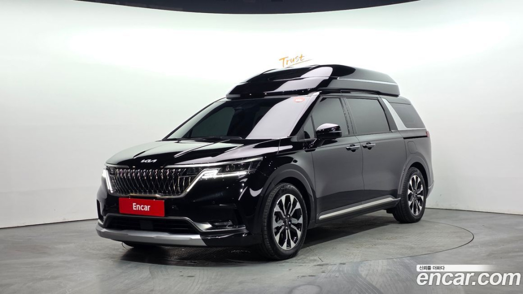Kia Carnival 9-Seater Hi-Limousine, 2022