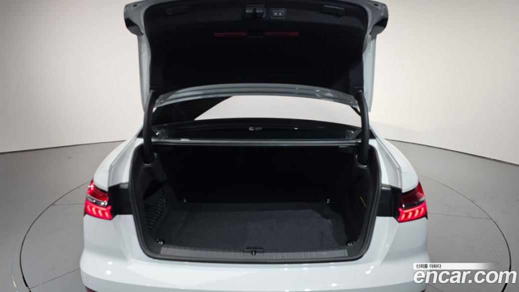 Audi A6 40 TDI Premium, 2023