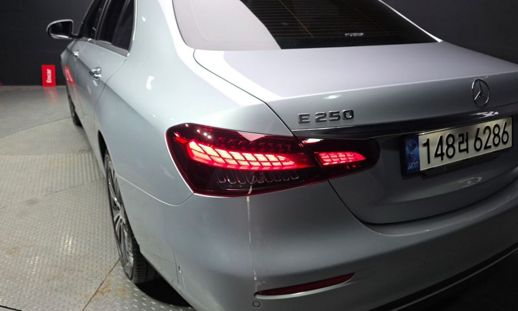 Mercedes-Benz E-Class E250 Avantgarde, 2022