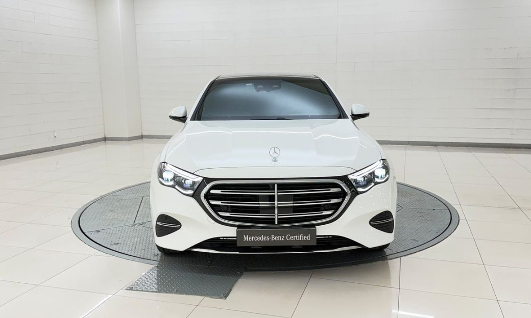 Mercedes-Benz E-Class E450 4MATIC Exclusive, 2025