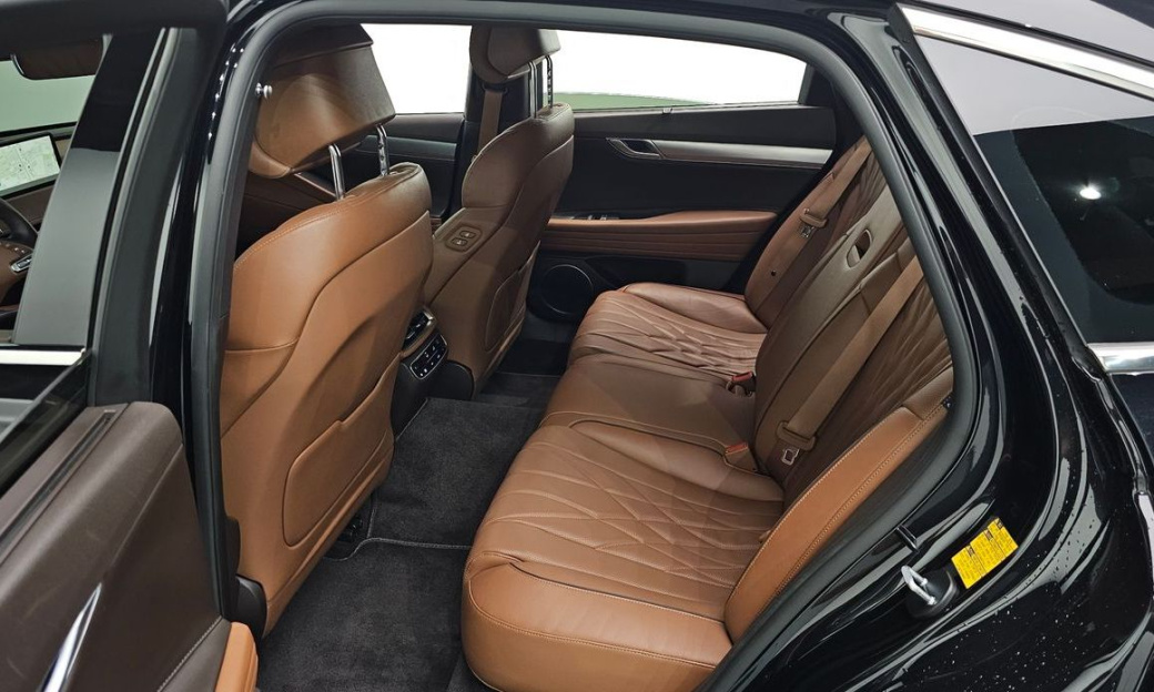 Genesis G80 Gasoline 2.5 Turbo AWD, 2023