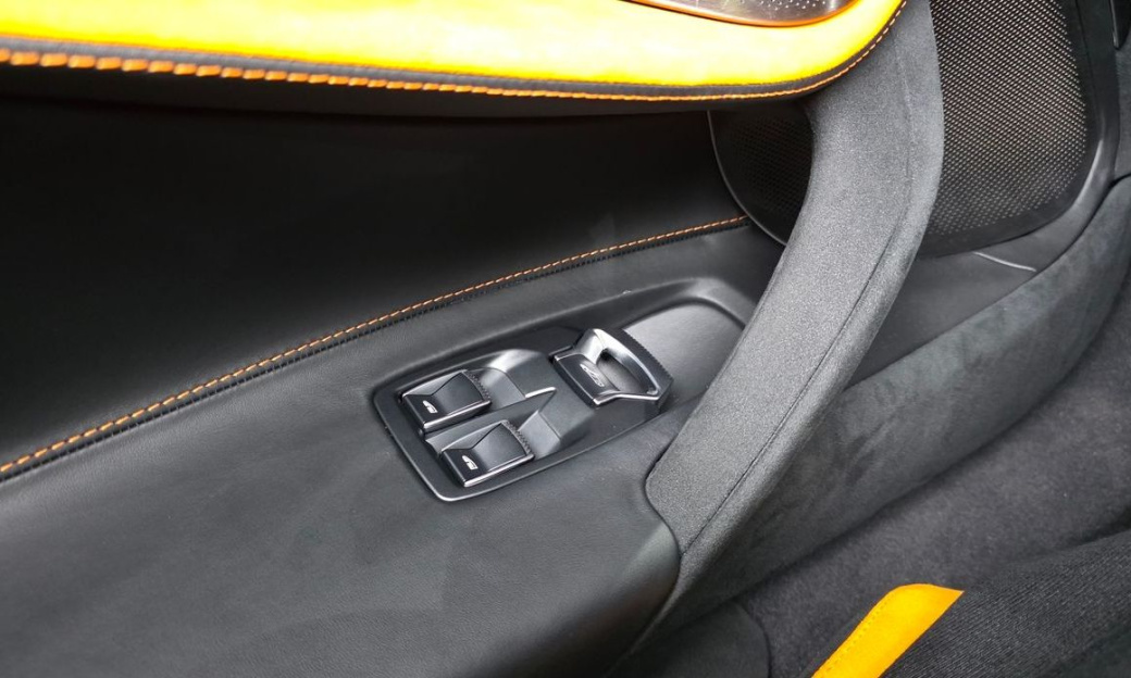 Mclaren 750S 4.0 Spider, 2024