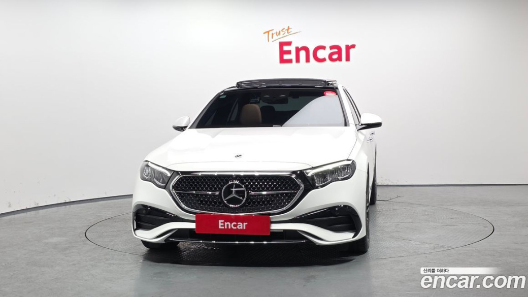 Mercedes-Benz E-Class E200 AMG Line, 2026