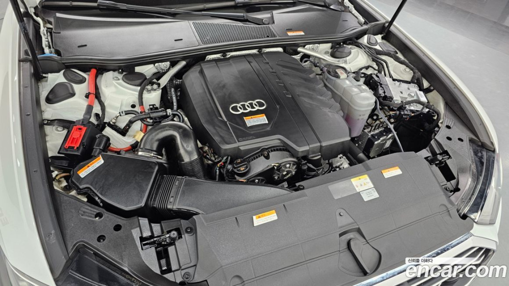 Audi A6 45 TFSI Quattro Premium, 2023