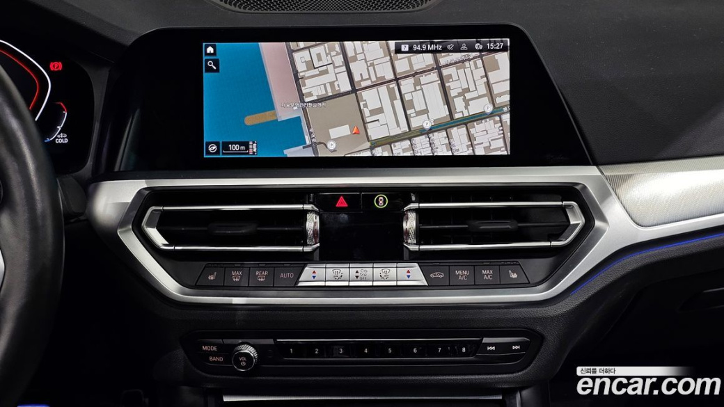 BMW 3-Series 320i M Sport, 2022