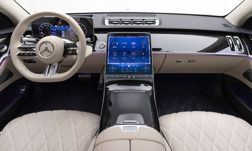 Mercedes-Benz S-Class S500 4MATIC, 2026