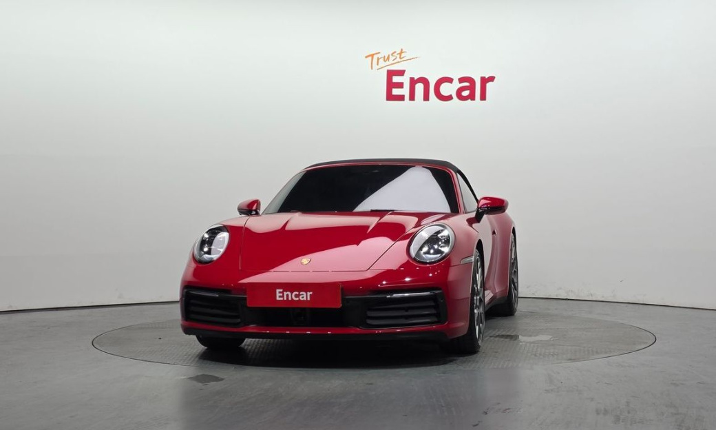 Porsche 911 Carrera 4S Cabriolet, 2024