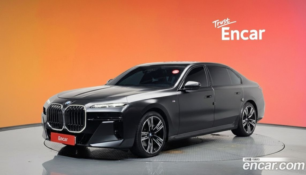 BMW 7-Series 740i sDrive M Sport, 2023