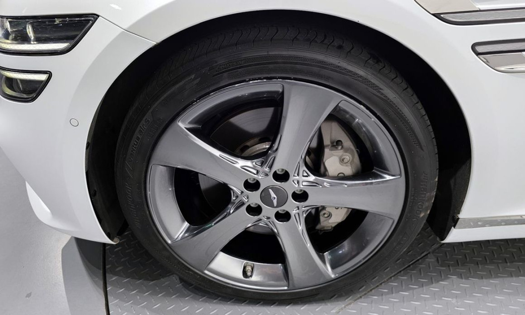 Genesis G80 Gasoline 2.5 Turbo AWD, 2024