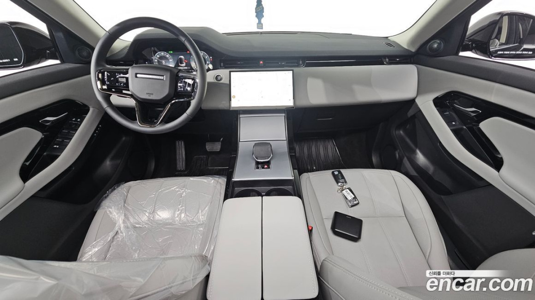 Land Rover Range Rover Evoque P250 S, 2025