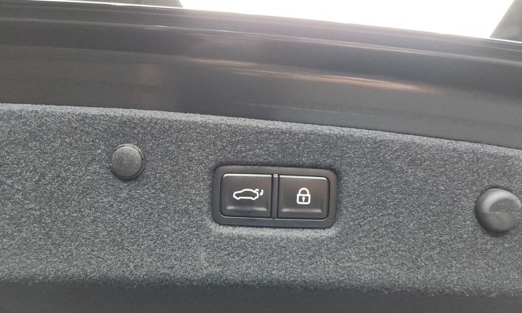 Kia K8 2.5 Gasoline 2WD, 2025