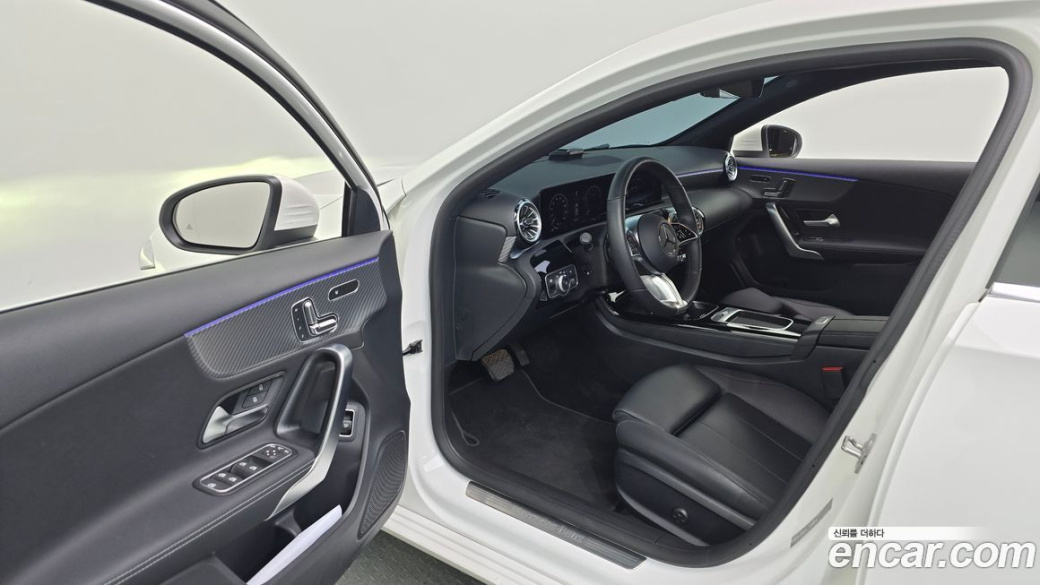 Mercedes-Benz A-Class A220 Sedan, 2024
