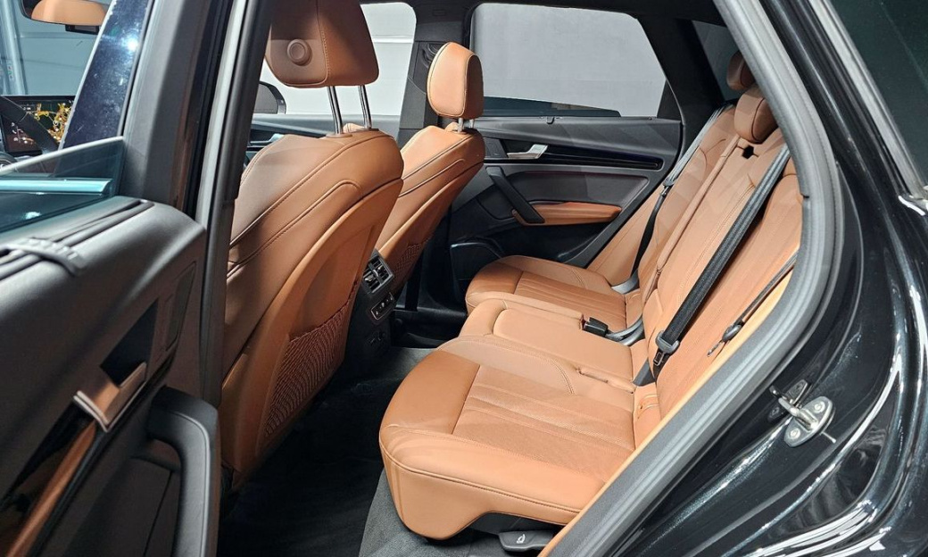 Audi Q5 45 TFSI Quattro Premium, 2022