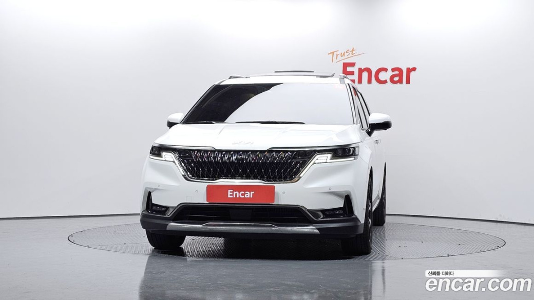 Kia Carnival 7-Seater Signature, 2023