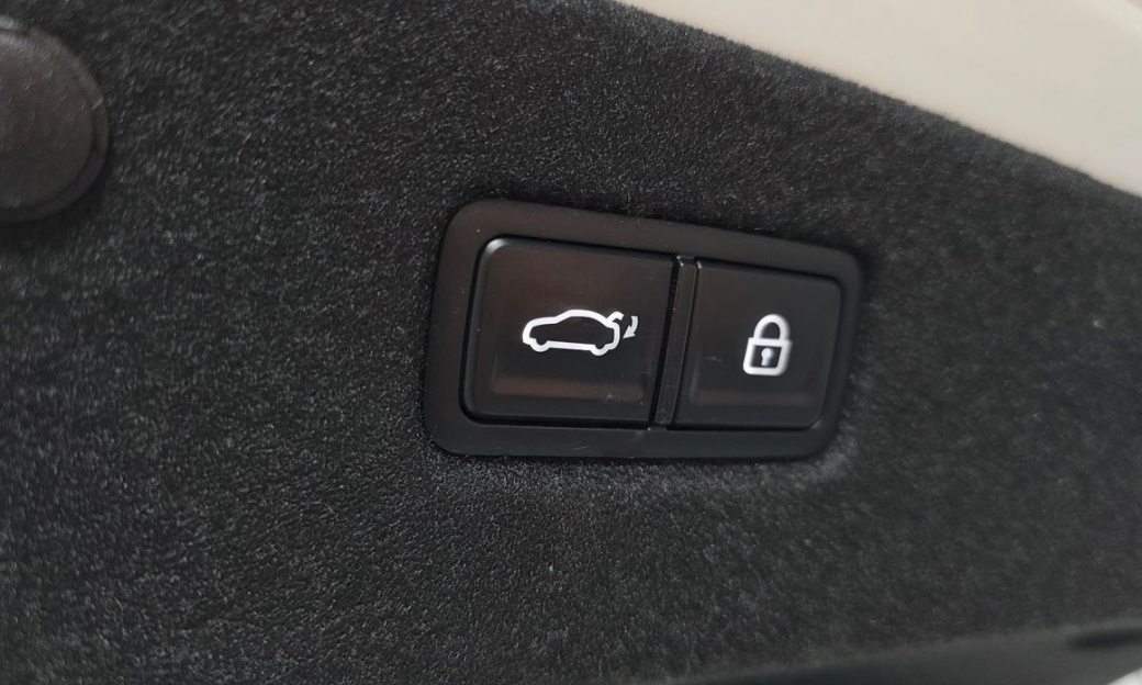 Kia K8 2.5 Gasoline 2WD, 2025