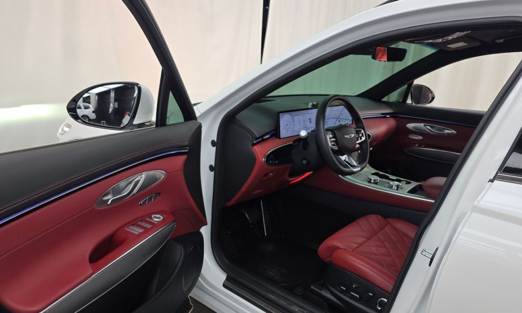 Genesis GV70 2.5T Gasoline AWD, 2025