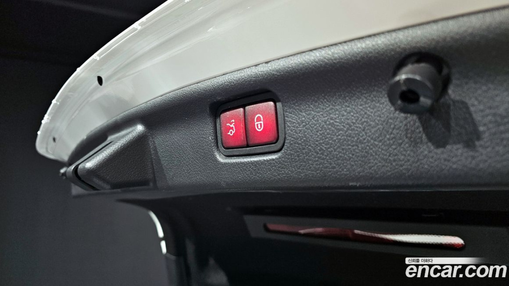 Mercedes-Benz C-Class C300 4MATIC Avantgarde, 2023