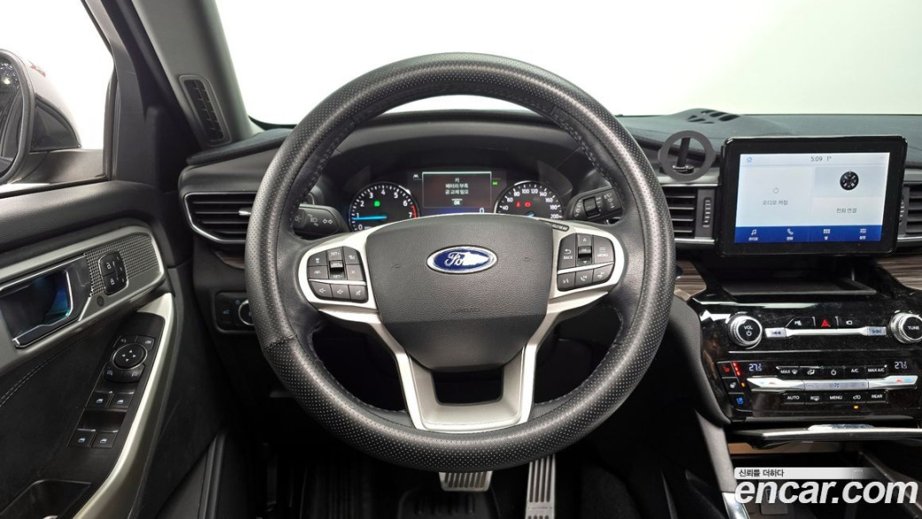 Ford Explorer 2.3 LimIted 4WD, 2021