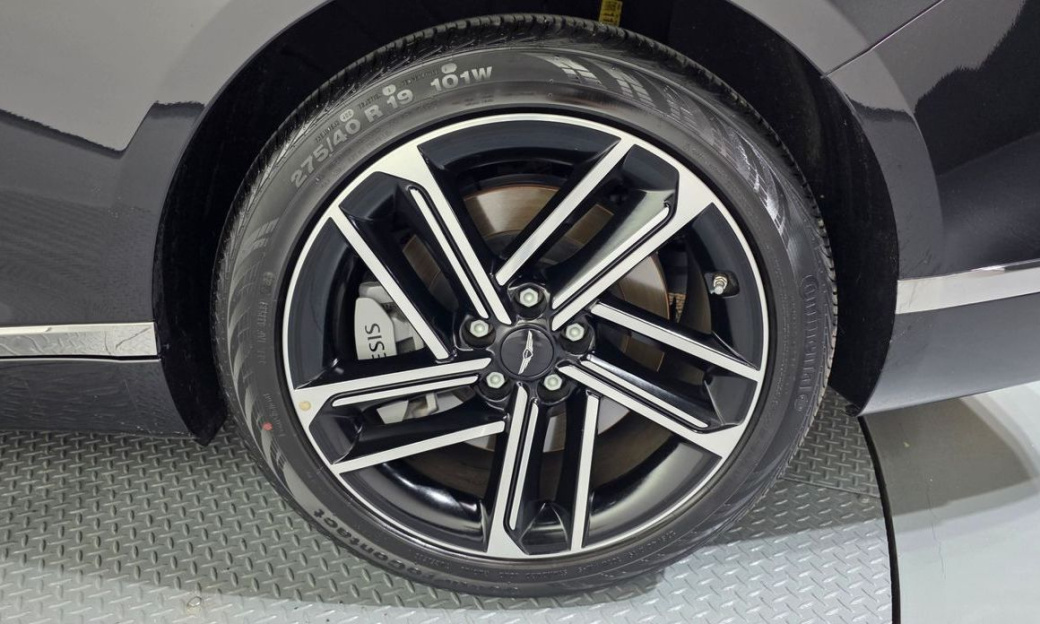 Genesis G80 Gasoline 2.5 Turbo AWD, 2026