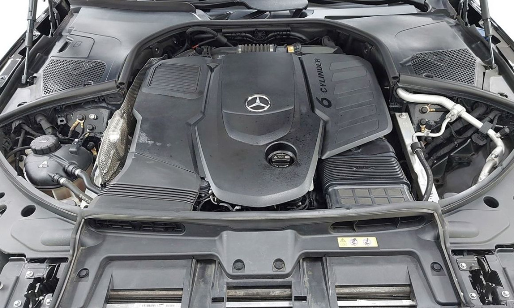 Mercedes-Benz S-Class S350 d, 2022