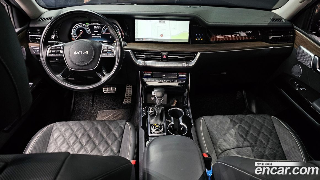 Kia Mohave Diesel 3.0 4WD 7-Seater, 2023