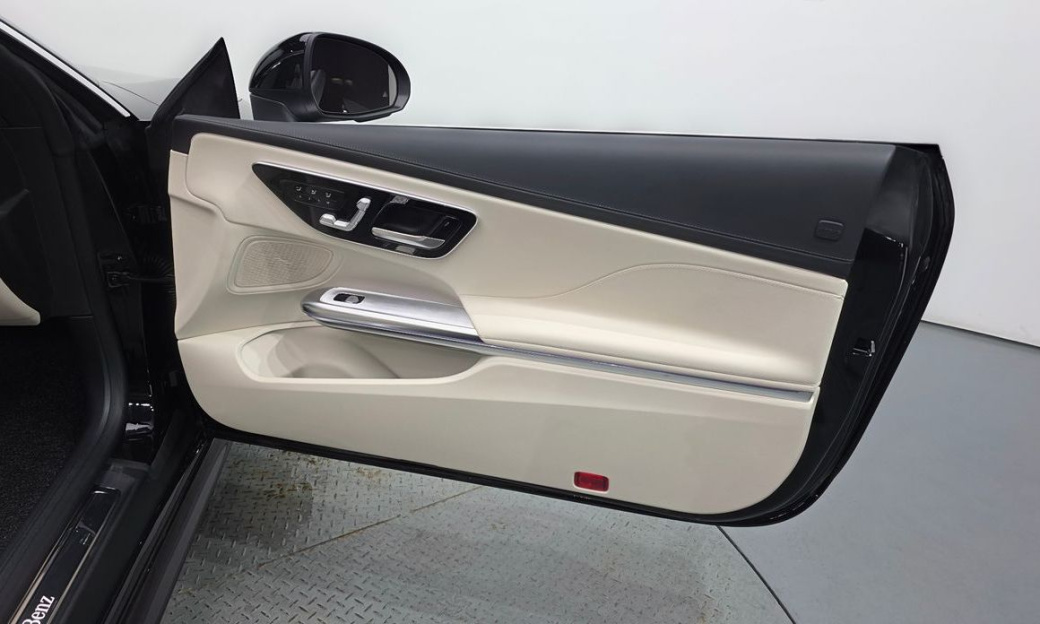 Mercedes-Benz CLE-Class CLE200 Cabriolet, 2024