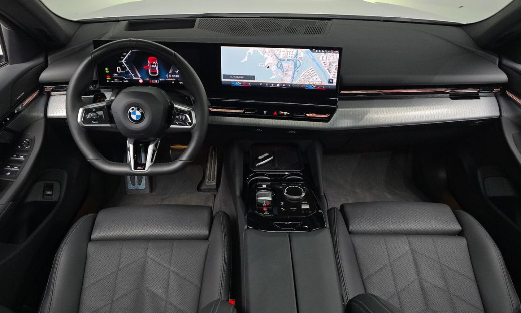 BMW 5-Series 520i M Sport, 2024
