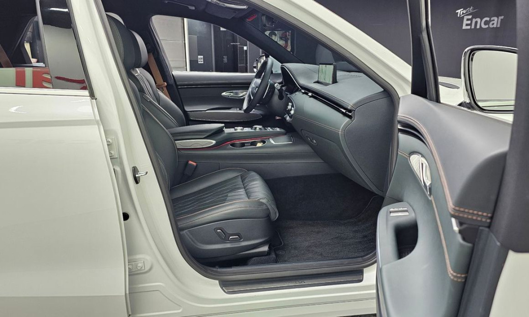Genesis GV70 2.5T Gasoline AWD, 2024