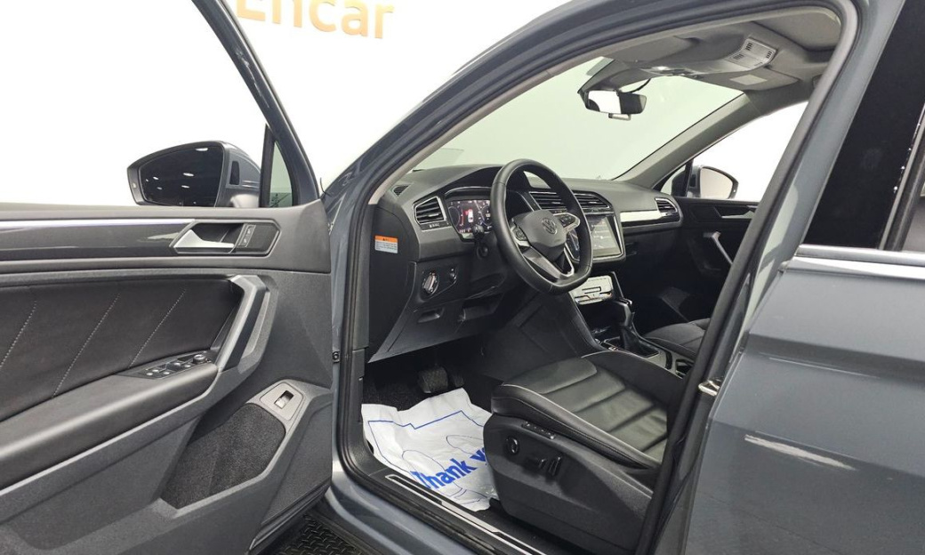 Volkswagen Tiguan 2.0 TDI Prestige, 2024