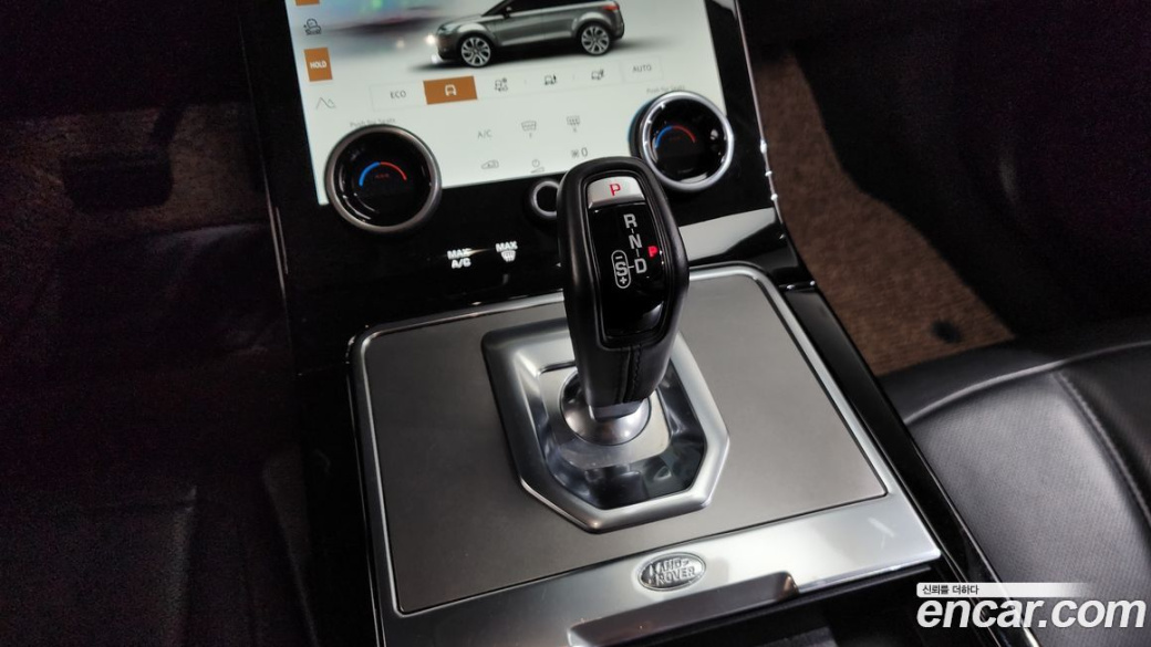 Land Rover Range Rover Evoque P250 SE, 2022