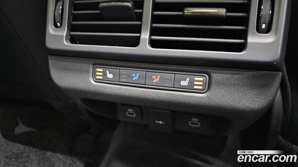 Land Rover Range Rover Evoque P250 Dynamic SE, 2025