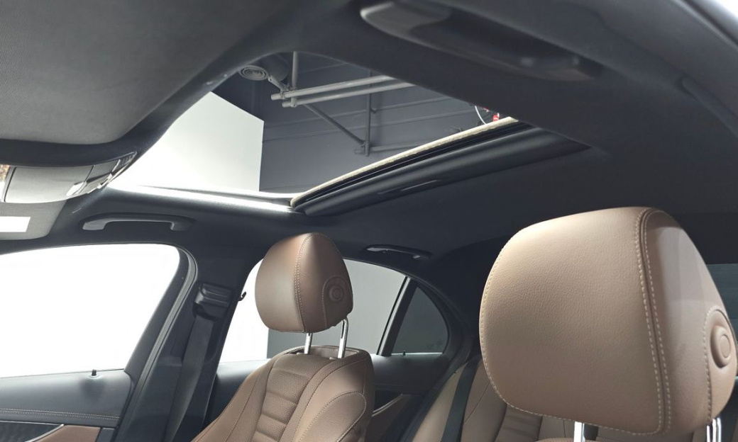 Mercedes-Benz E-Class E250 AMG Line, 2023