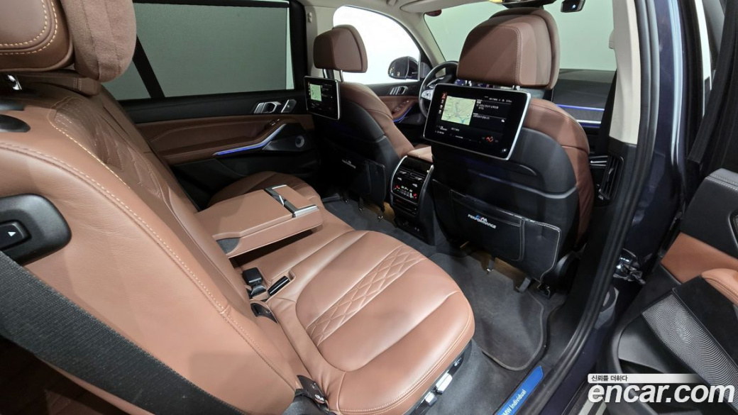 BMW X7 xDrive 40d Design Pure Excellence 7-Seater, 2022